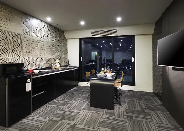 Boutique 9 Hotel