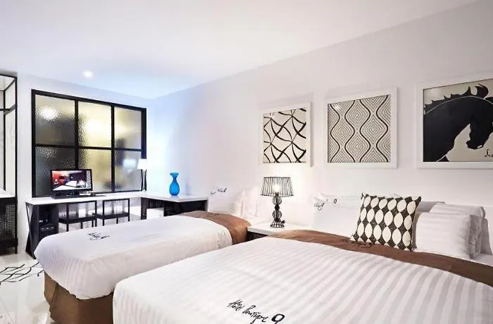 Boutique 9 Hotel 3*